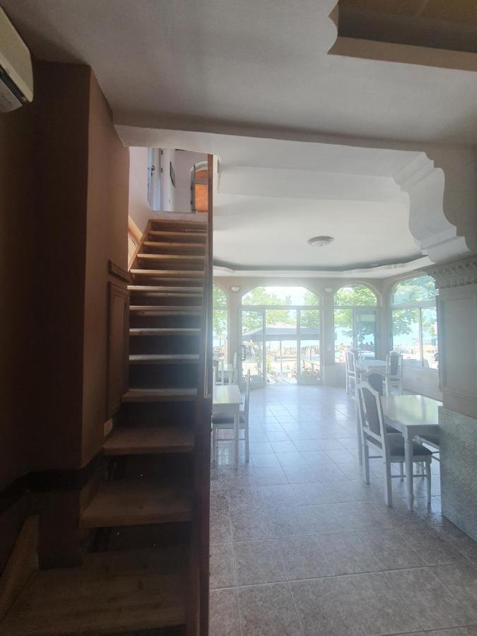 Hotel Piccolino Shkoder Bagian luar foto