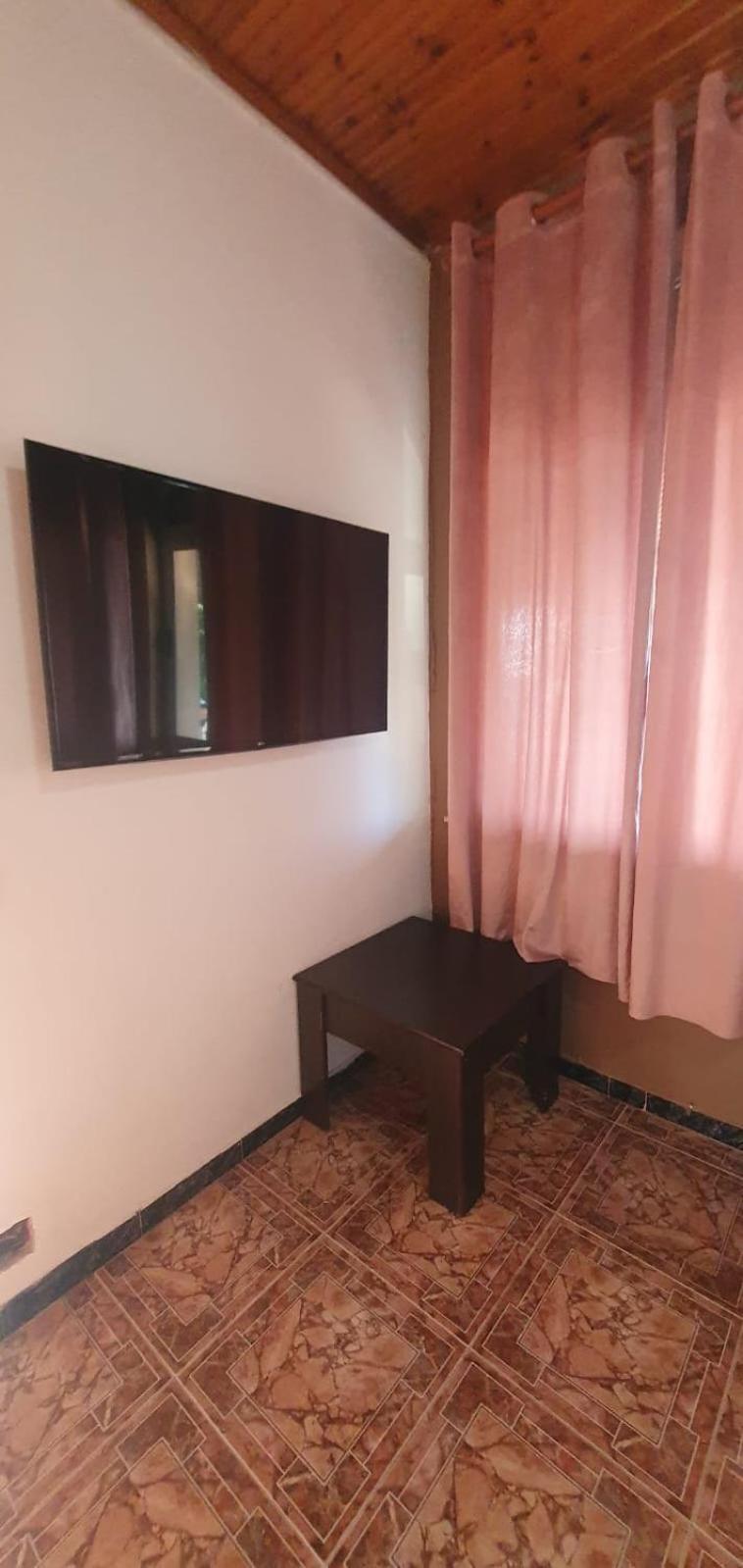 Hotel Piccolino Shkoder Bagian luar foto